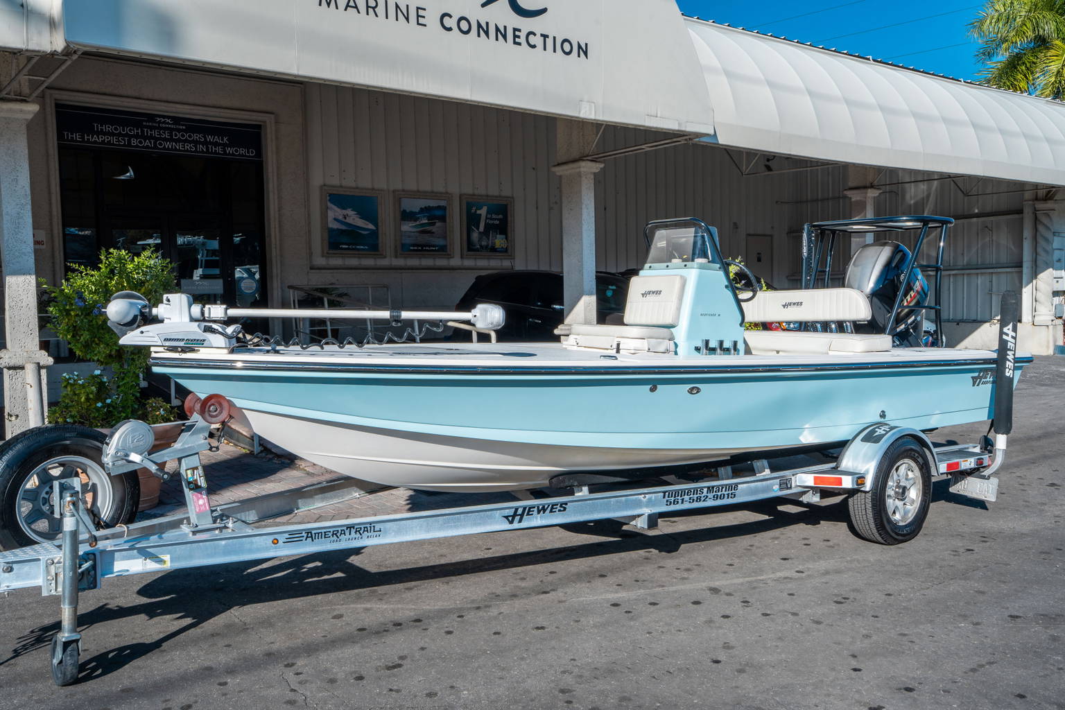 Used 2018 Hewes Redfisher 18 #C047 image 2