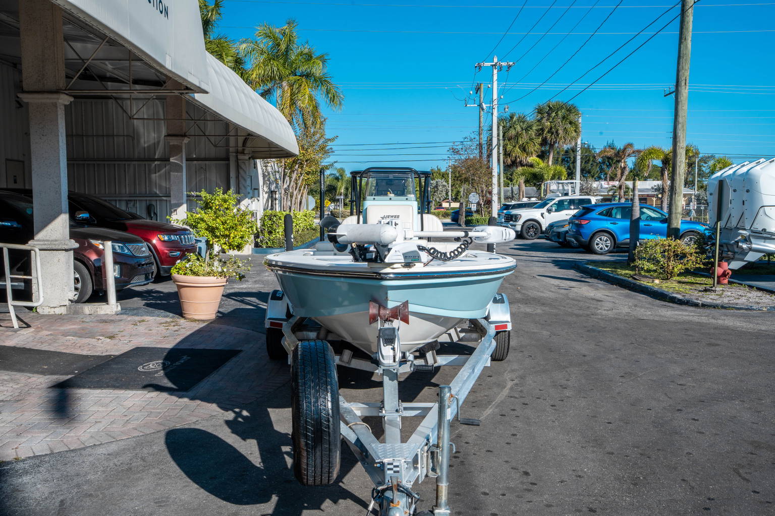 Used 2018 Hewes Redfisher 18 #C047 image 3