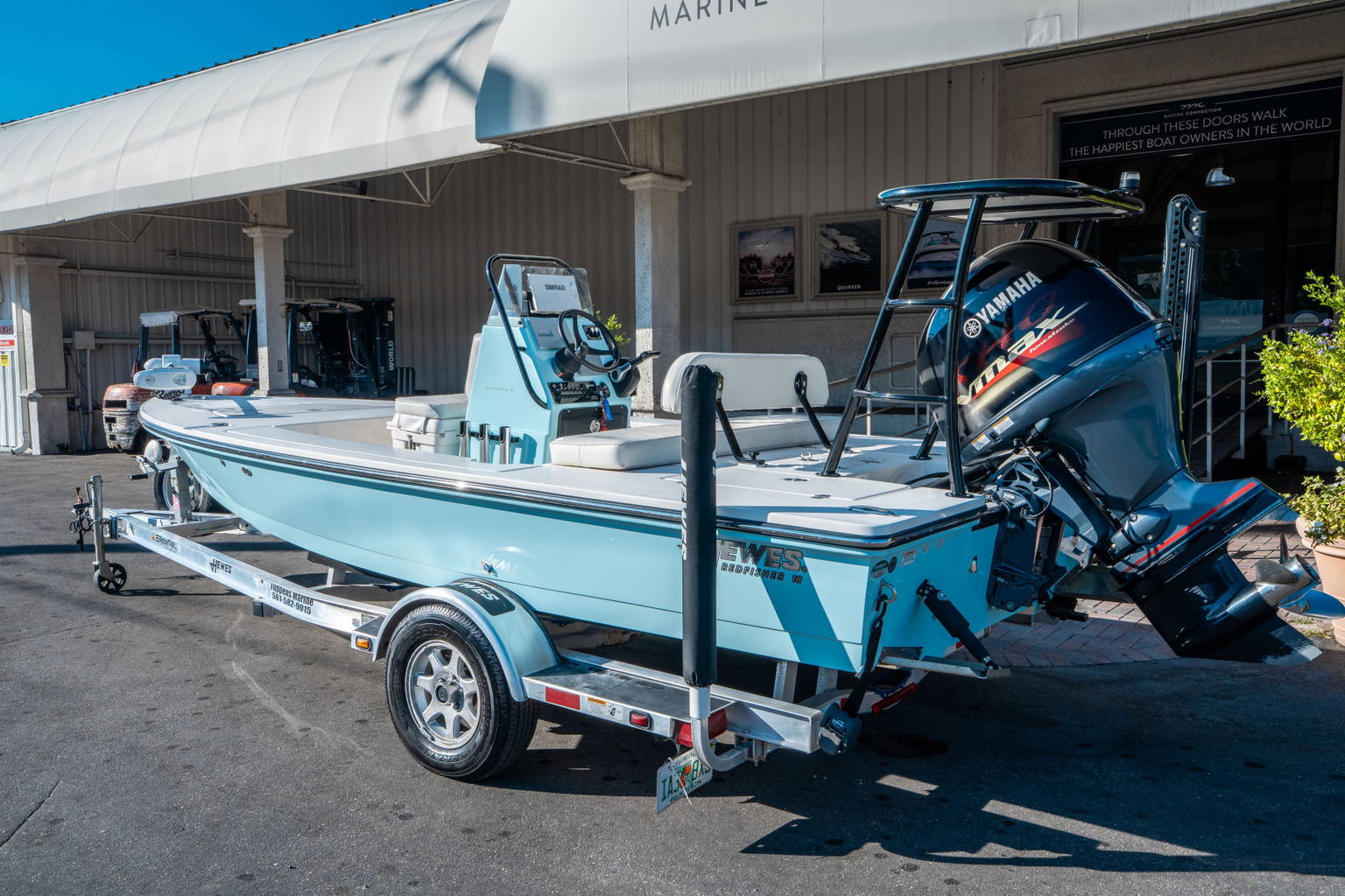 Used 2018 Hewes Redfisher 18 #C047 image 5