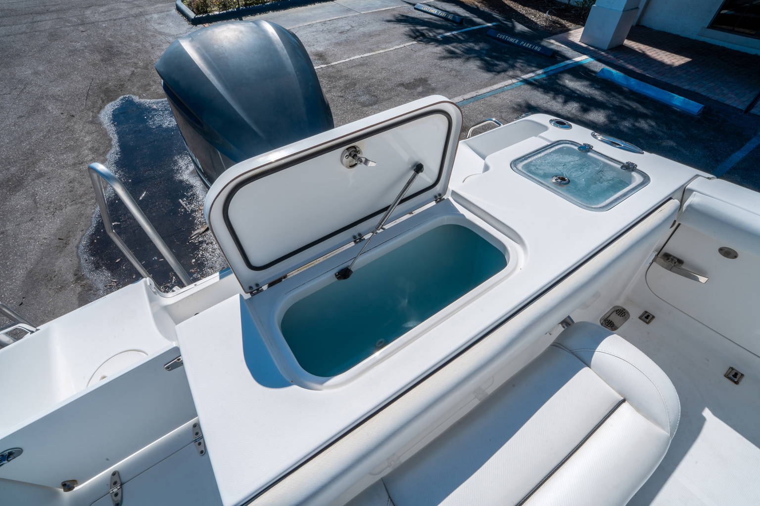 Used 2016 Sea Hunt Gamefish 25 #0721 image 11