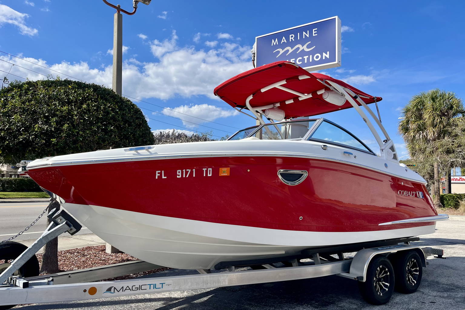 Used 2022 Cobalt 23 SC #3019 image 2