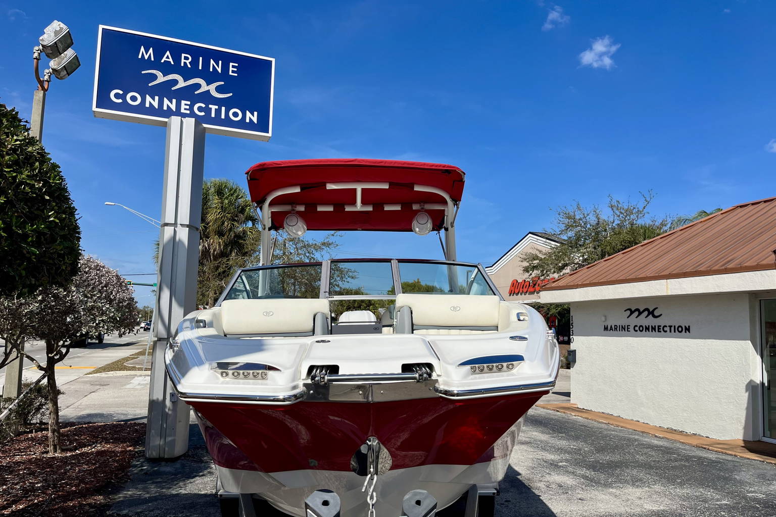 Used 2022 Cobalt 23 SC #3019 image 3