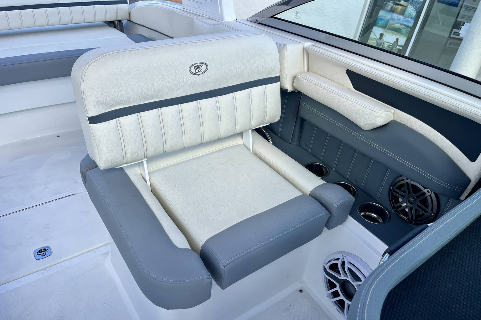 Used 2022 Cobalt 23 SC #3019 image 22