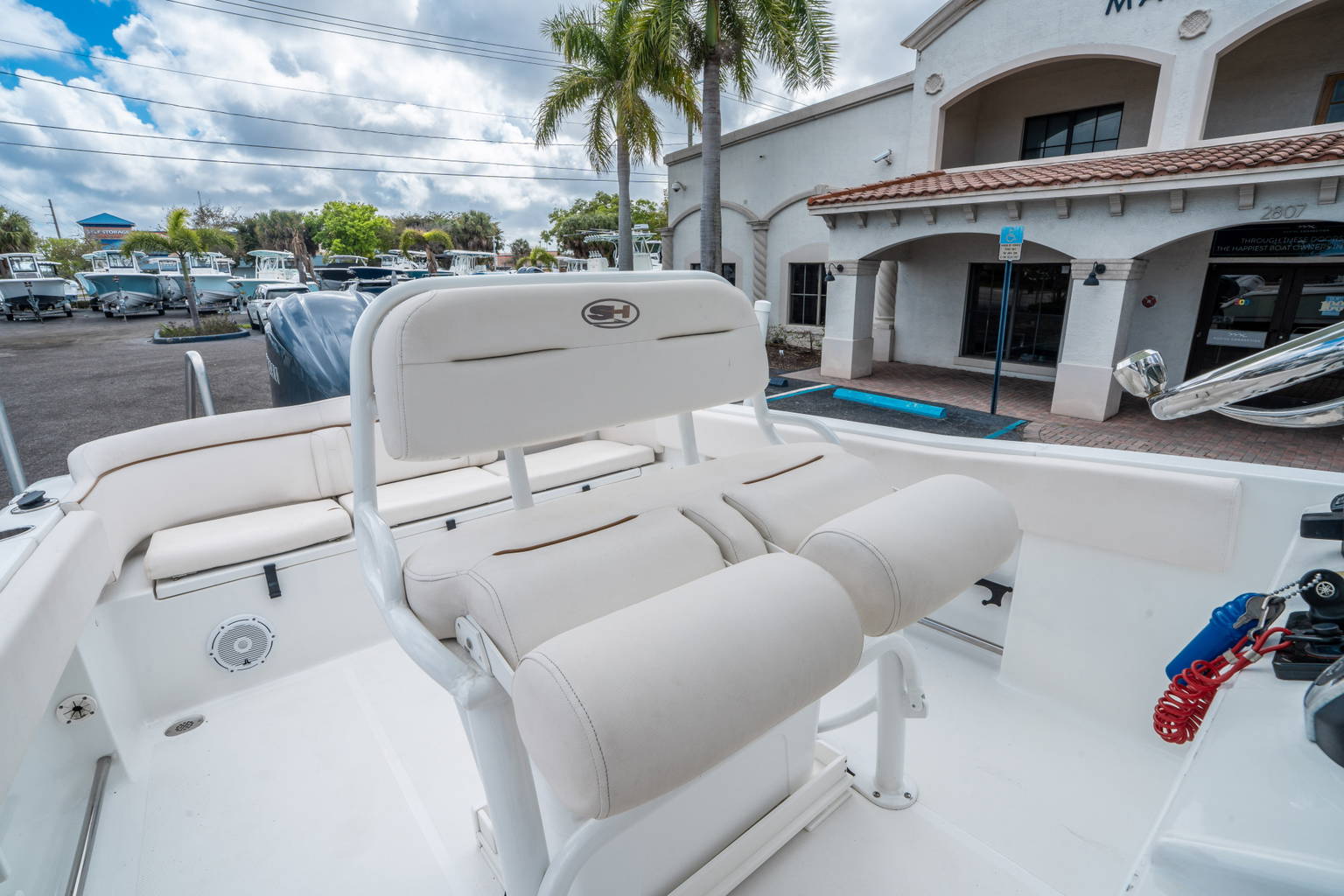 Used 2022 Sea Hunt Ultra 234 #0374 image 16