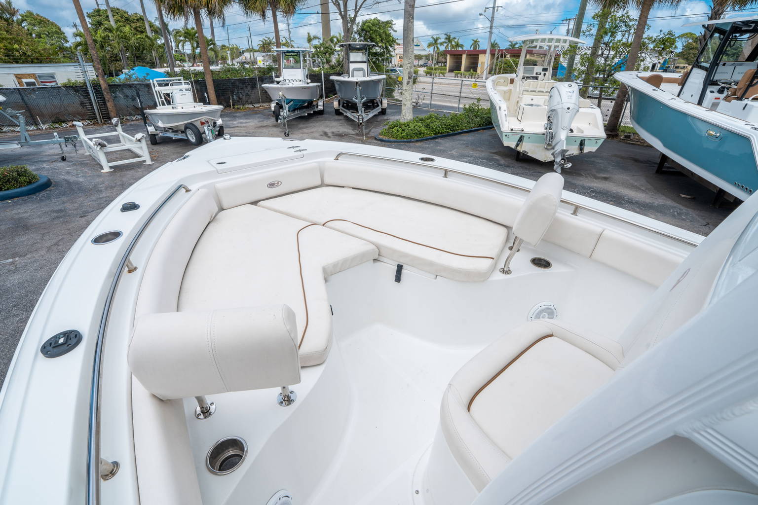 Used 2022 Sea Hunt Ultra 234 #0374 image 18