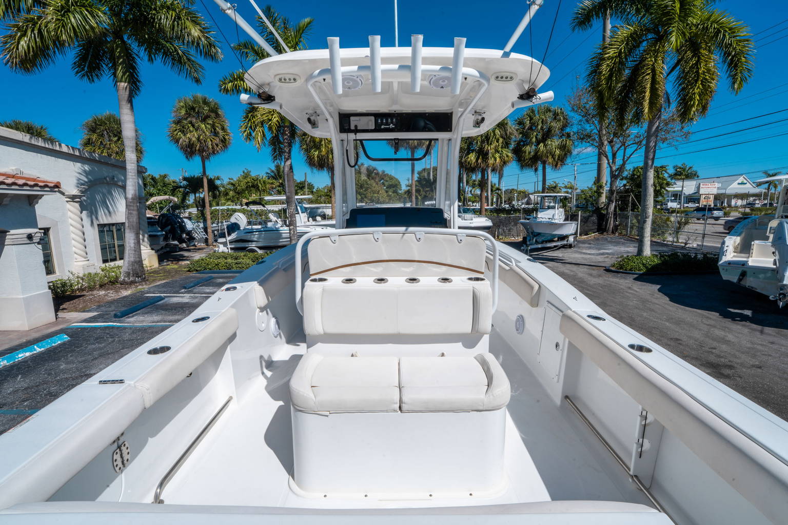 Used 2019 Sea Hunt Gamefish 27 FS #0106 image 9