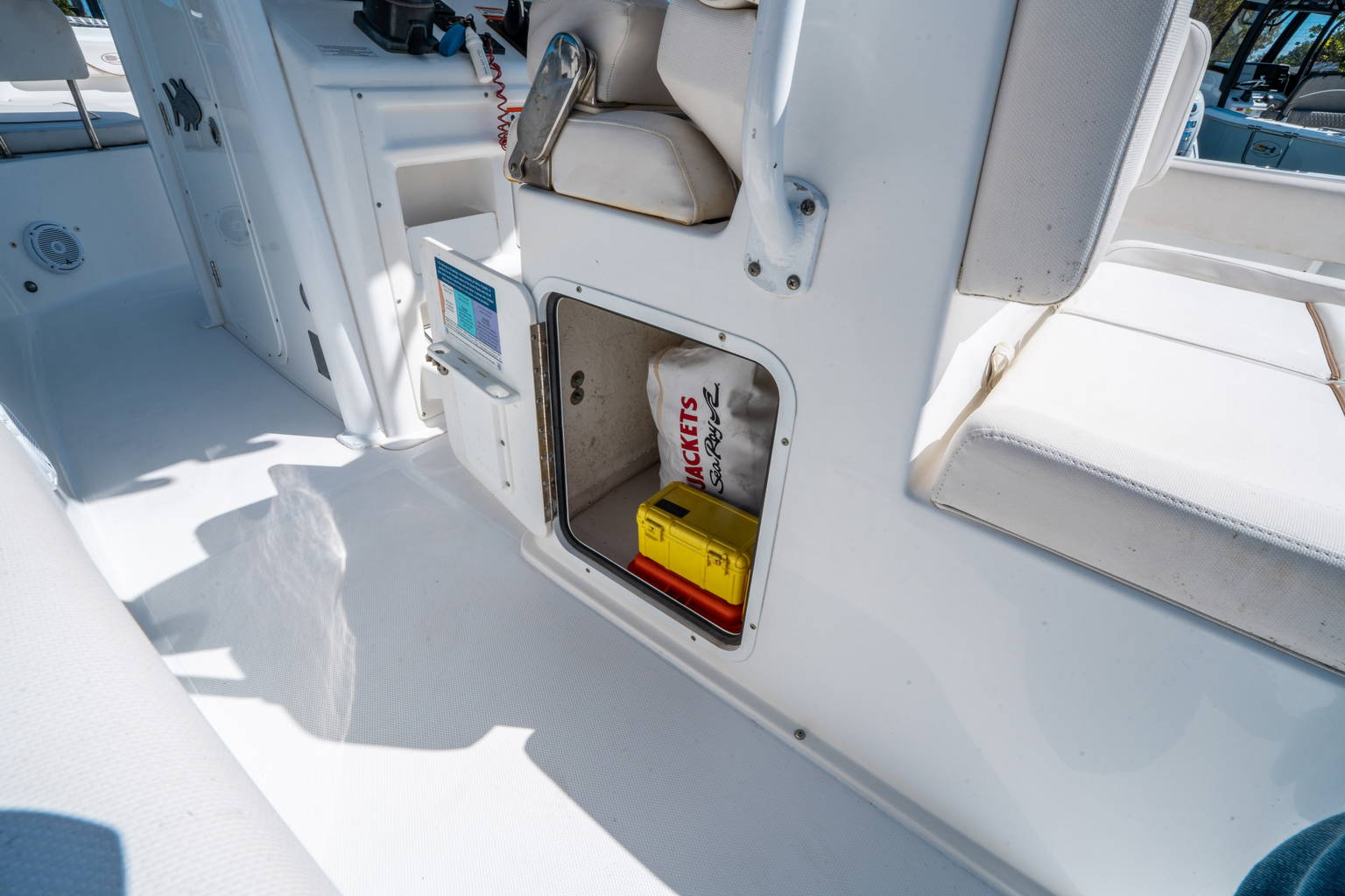 Used 2019 Sea Hunt Gamefish 27 FS #0106 image 15