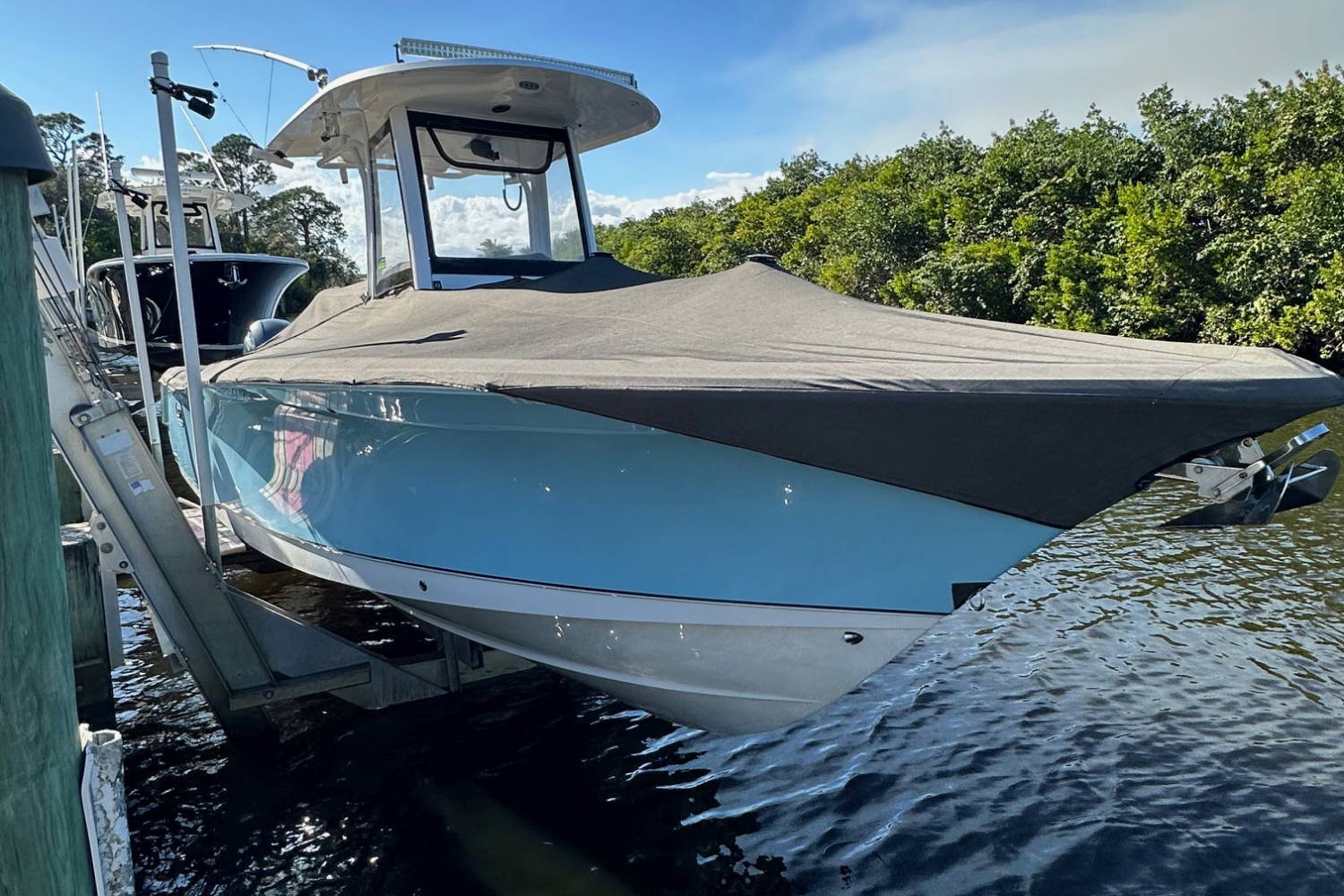 Used 2019 Sea Hunt Gamefish 27 FS #0106 image 26