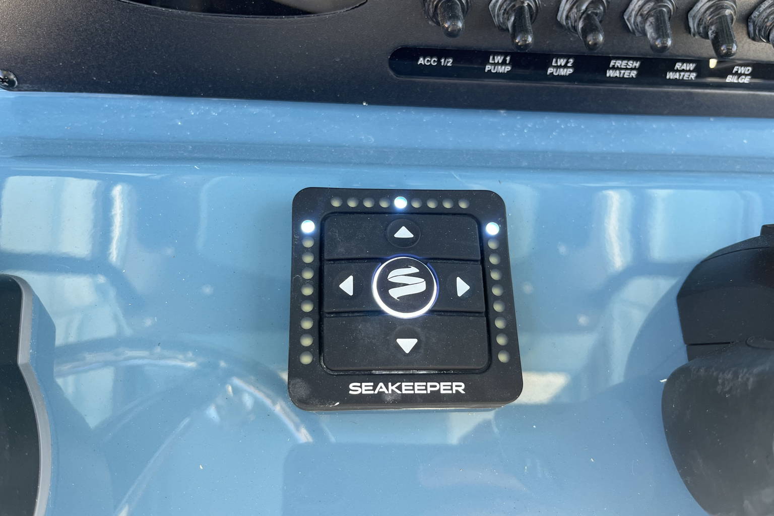 New 2026 Cobia 305 CC #L032 image 18