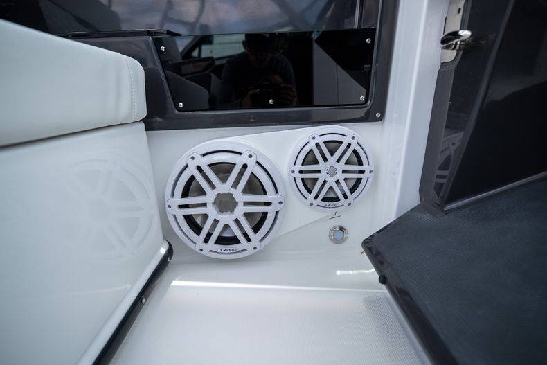New 2022 Blackfin 252DC #H184 image 37