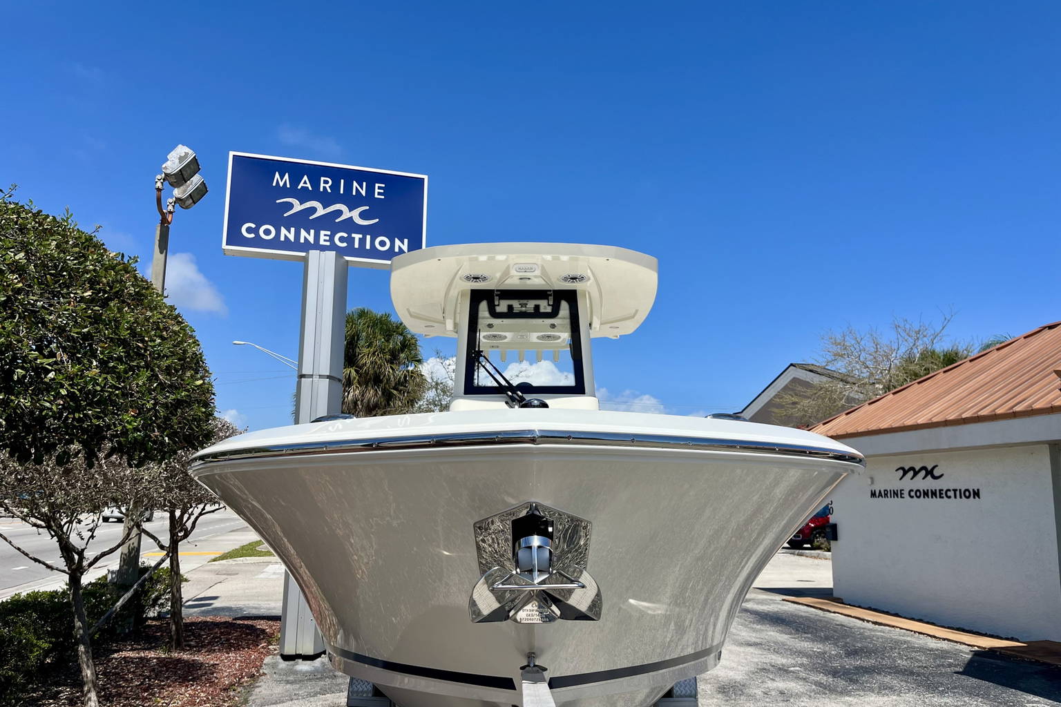 New 2026 Cobia 245 CC #M034 image 3