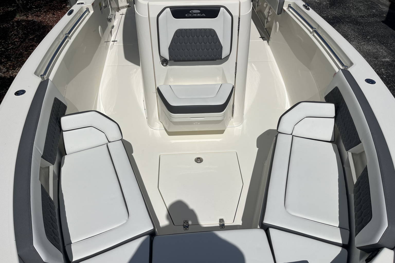 New 2026 Cobia 245 CC #M034 image 19