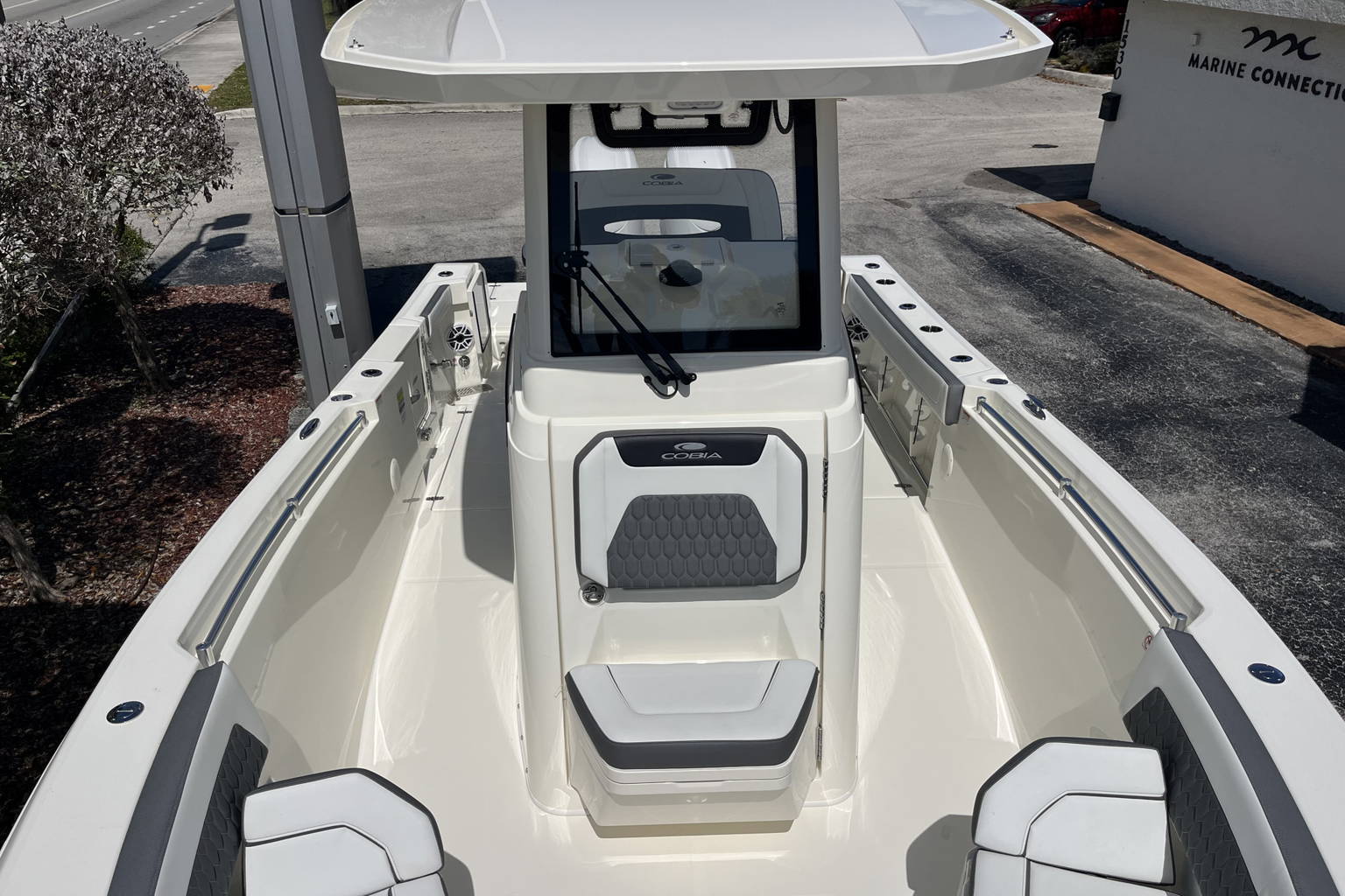 New 2026 Cobia 245 CC #M034 image 20