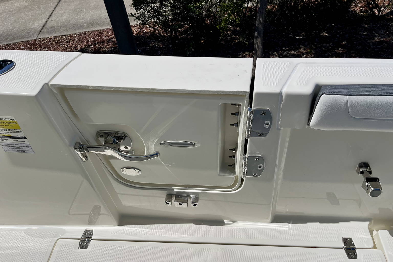 New 2026 Cobia 245 CC #M034 image 31