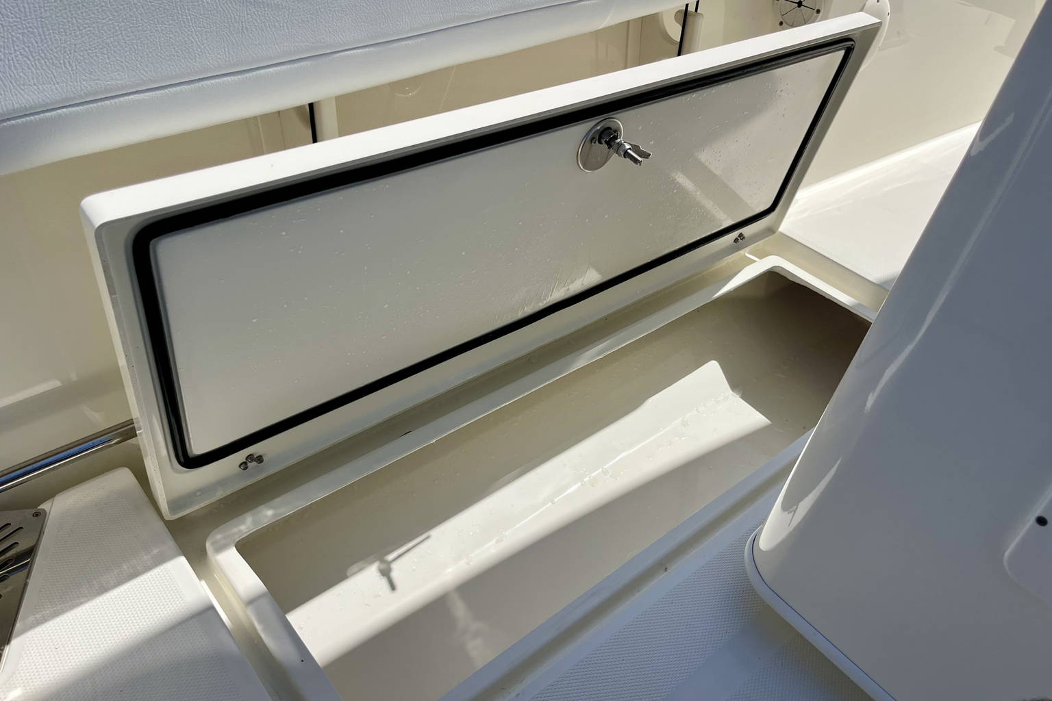 New 2026 Cobia 245 CC #M034 image 37