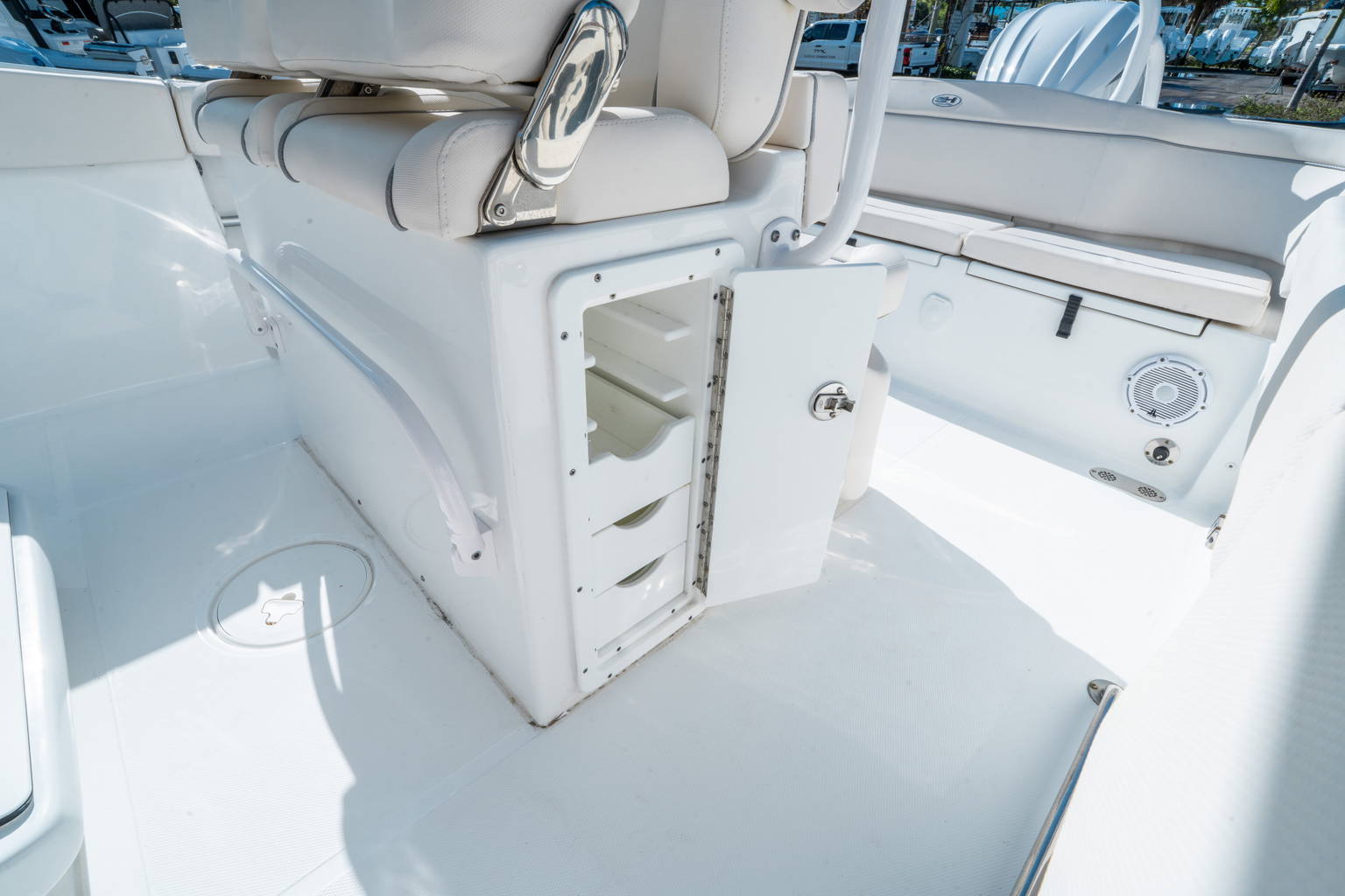 Used 2024 Sea Hunt Ultra 255 SE #0495 image 15