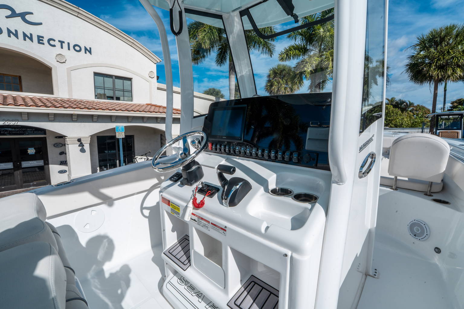 Used 2024 Sea Hunt Ultra 255 SE #0495 image 18