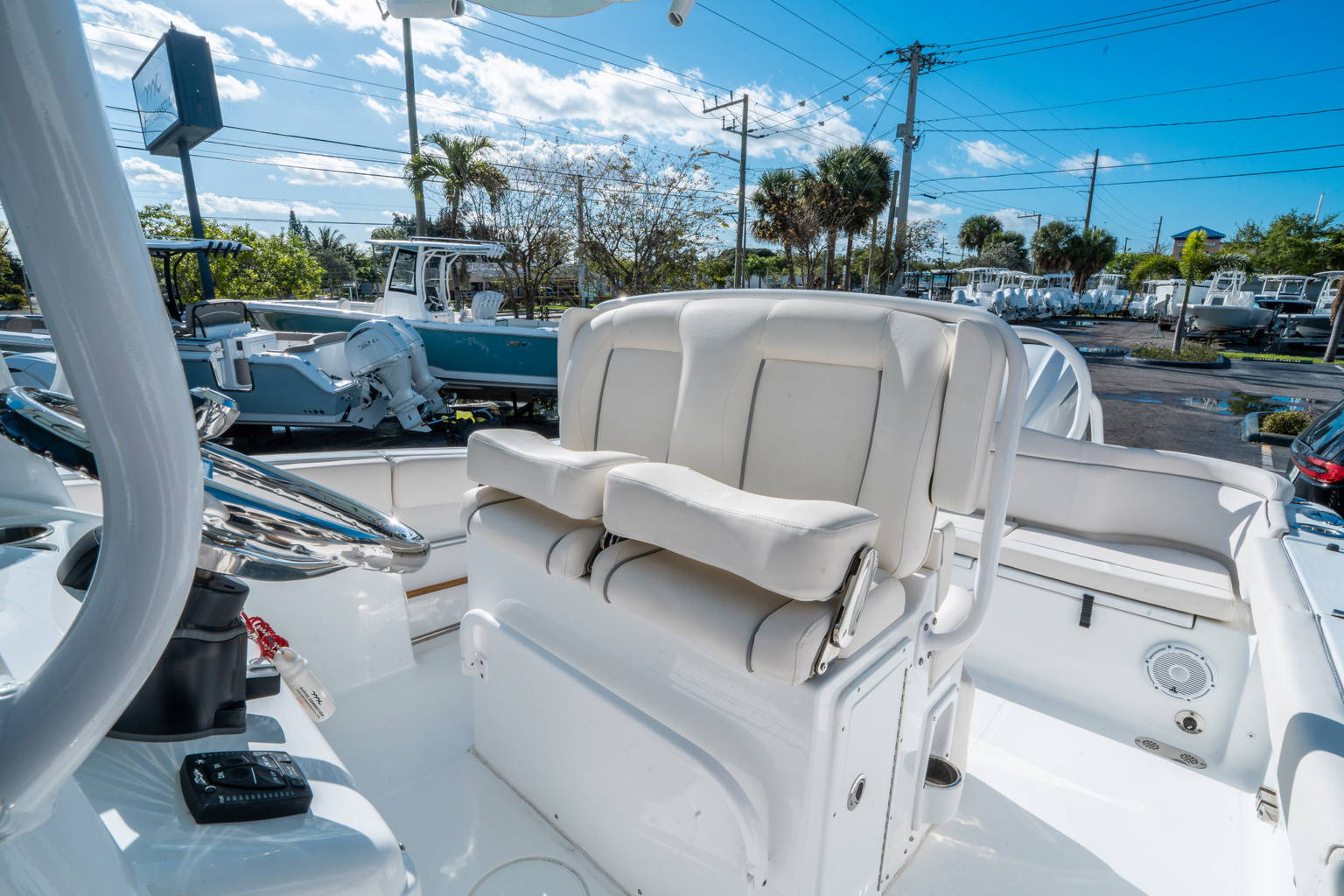 Used 2024 Sea Hunt Ultra 255 SE #0495 image 19