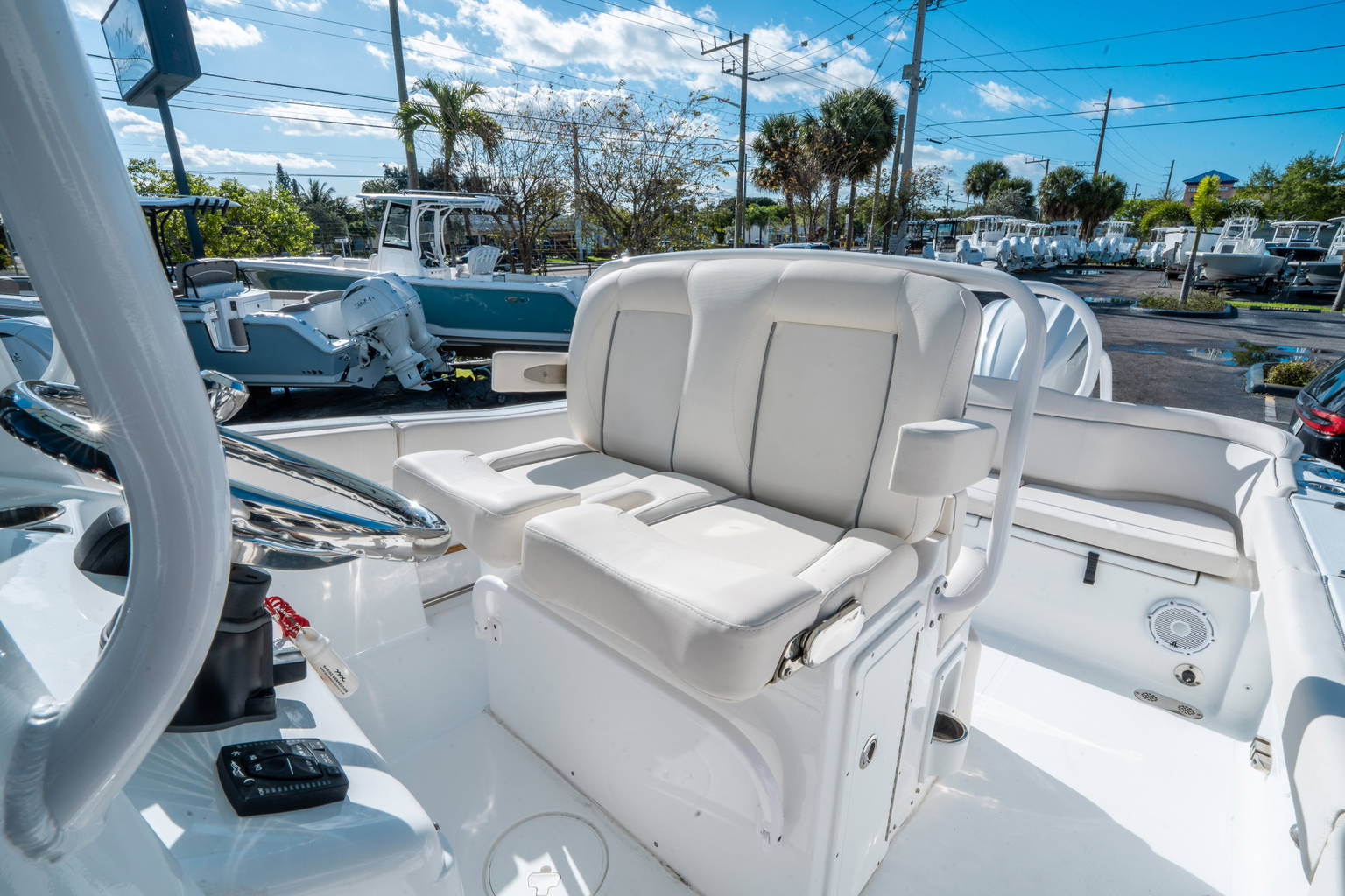 Used 2024 Sea Hunt Ultra 255 SE #0495 image 20