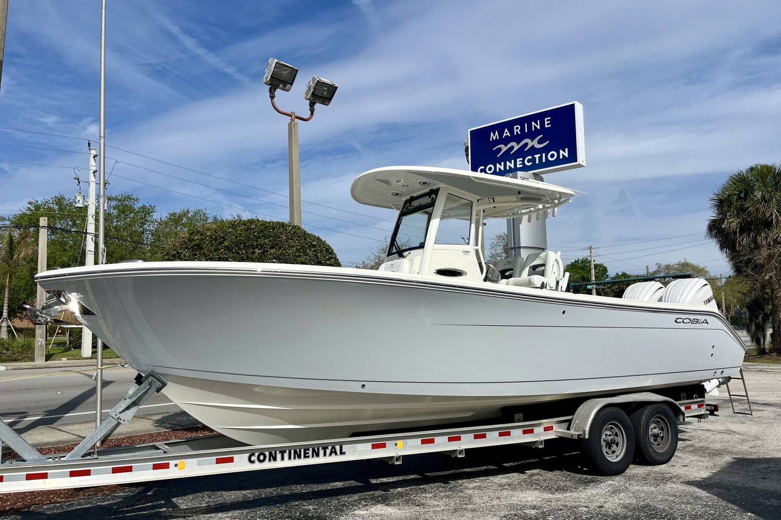 New 2026 Cobia 285 CC Open #K014 image 2