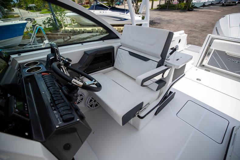 New 2022 Blackfin 252DC #H184 image 39