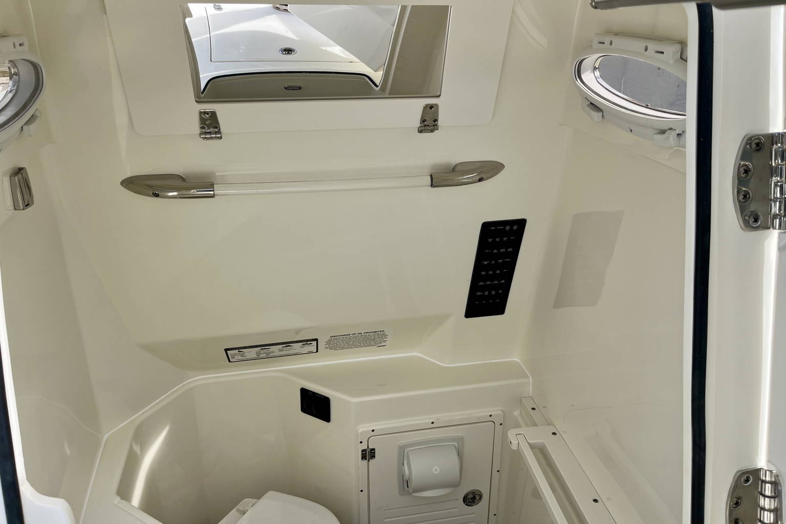 New 2026 Cobia 285 CC Open #K014 image 21