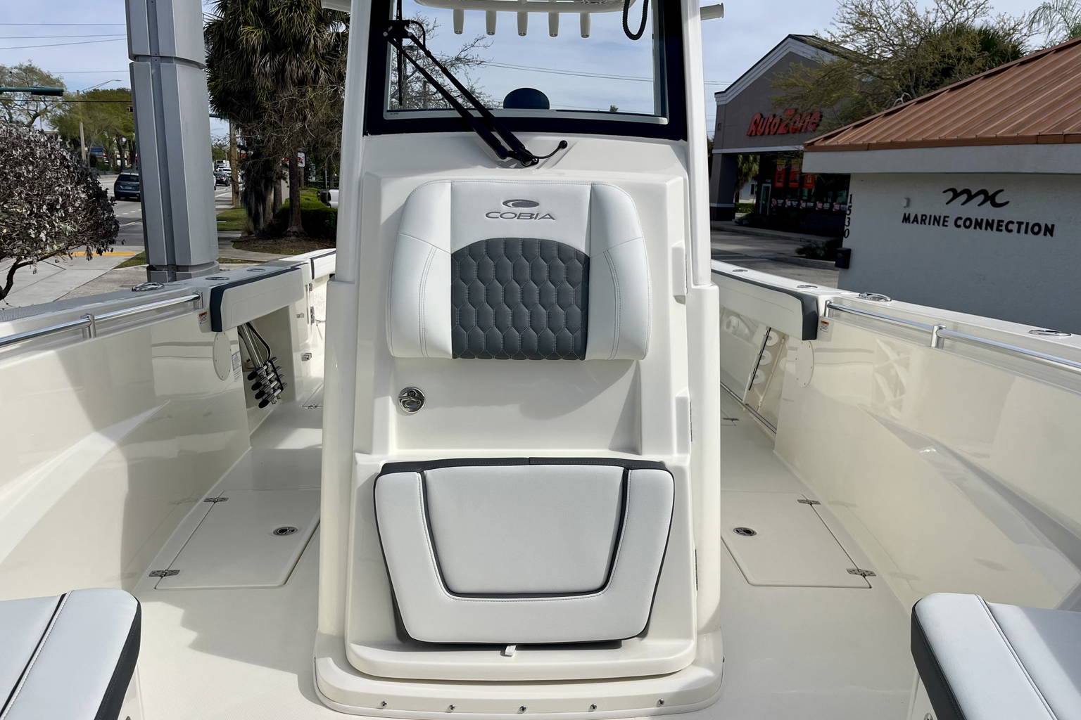 New 2026 Cobia 285 CC Open #K014 image 22