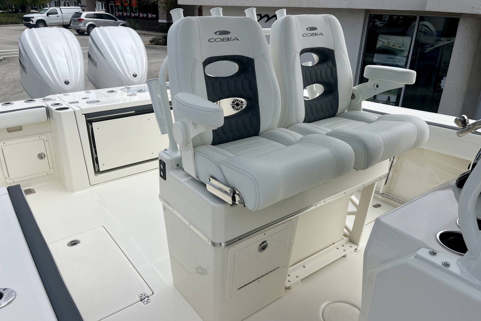 New 2026 Cobia 285 CC Open #K014 image 27