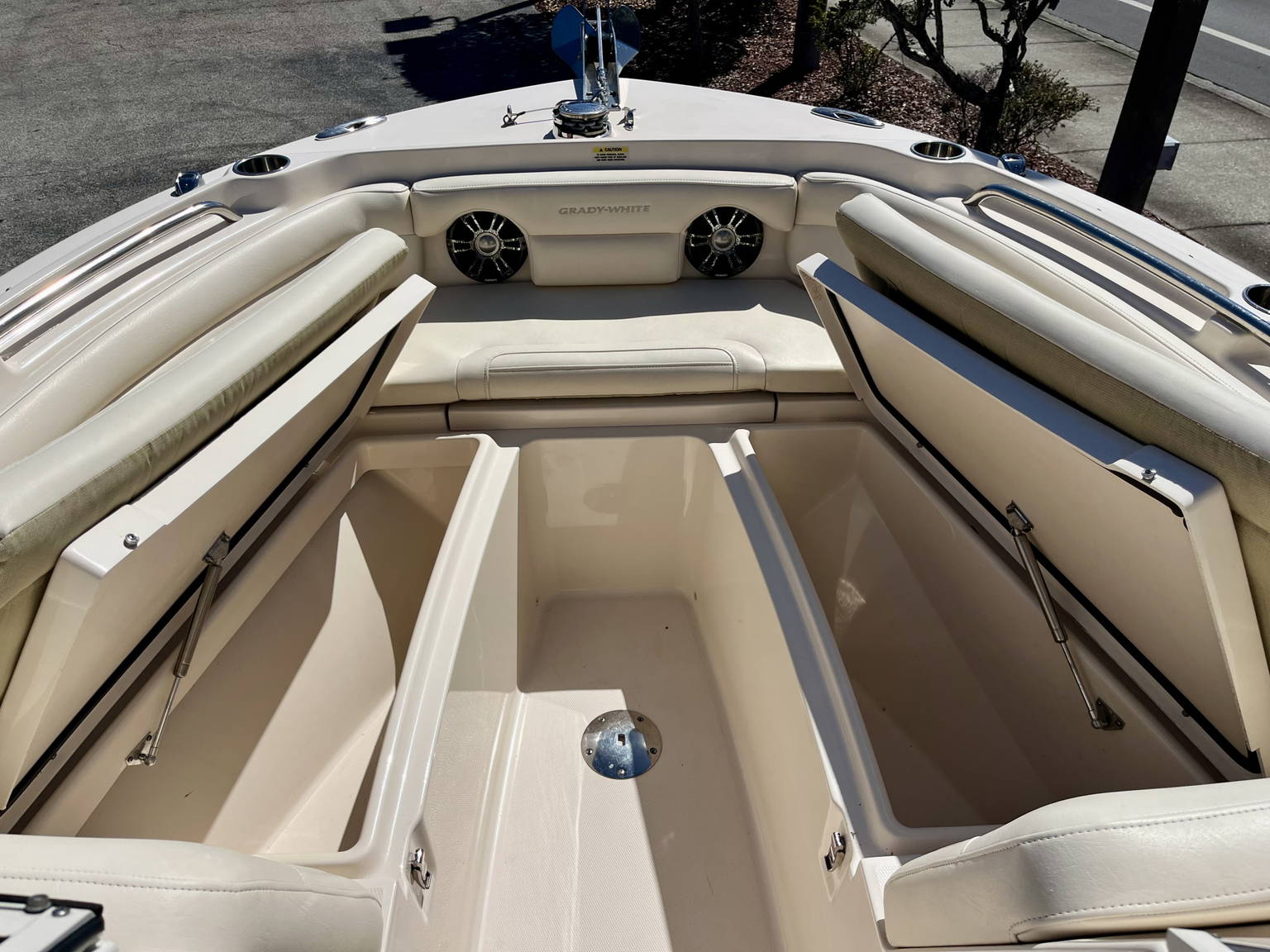 Alternative image of Grady-White 235 Freedom in Vero Beach, FL
