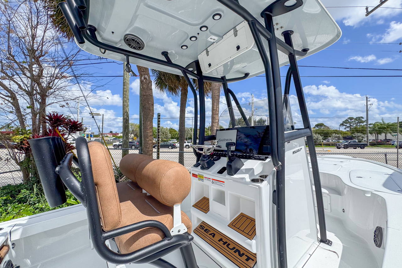 Alternative image of Sea Hunt BX 22 BR in West Palm Beach, FL