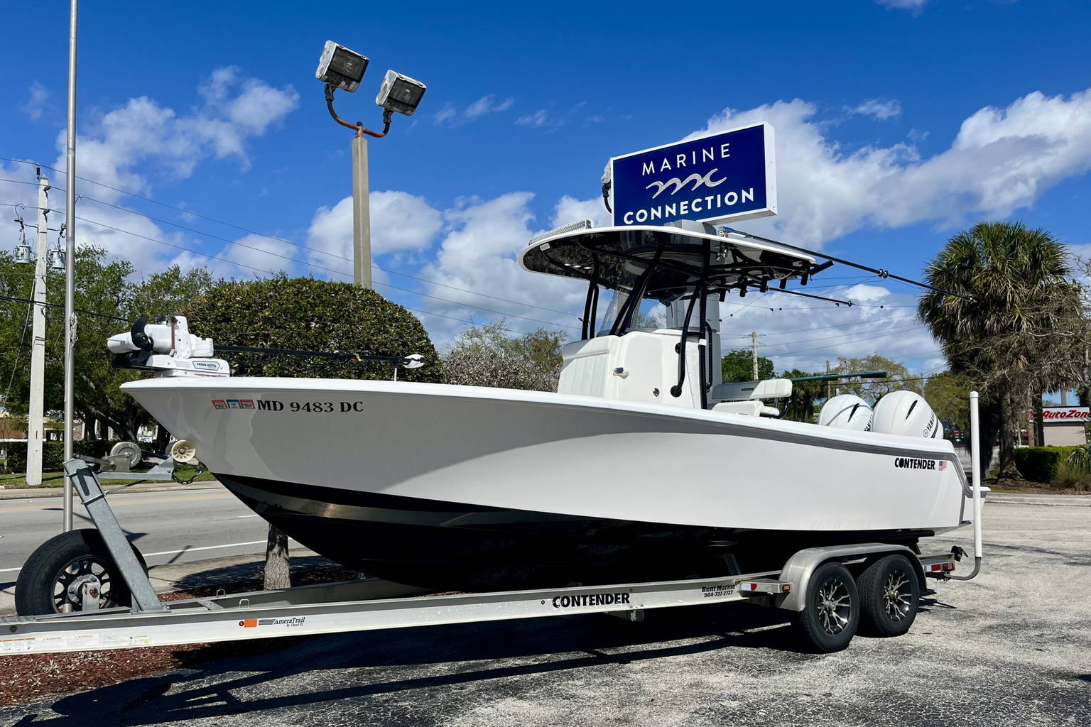 Used 2017 Contender 25 T #C508 image 2