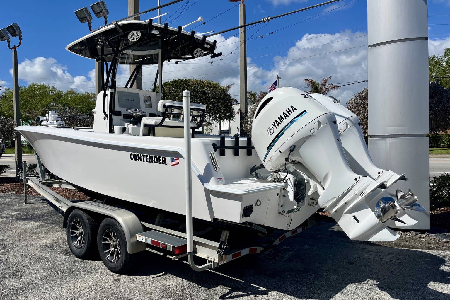 Used 2017 Contender 25 T #C508 image 4