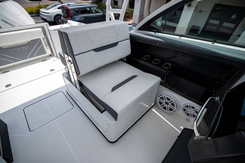 New 2022 Blackfin 252DC #H184 image 40