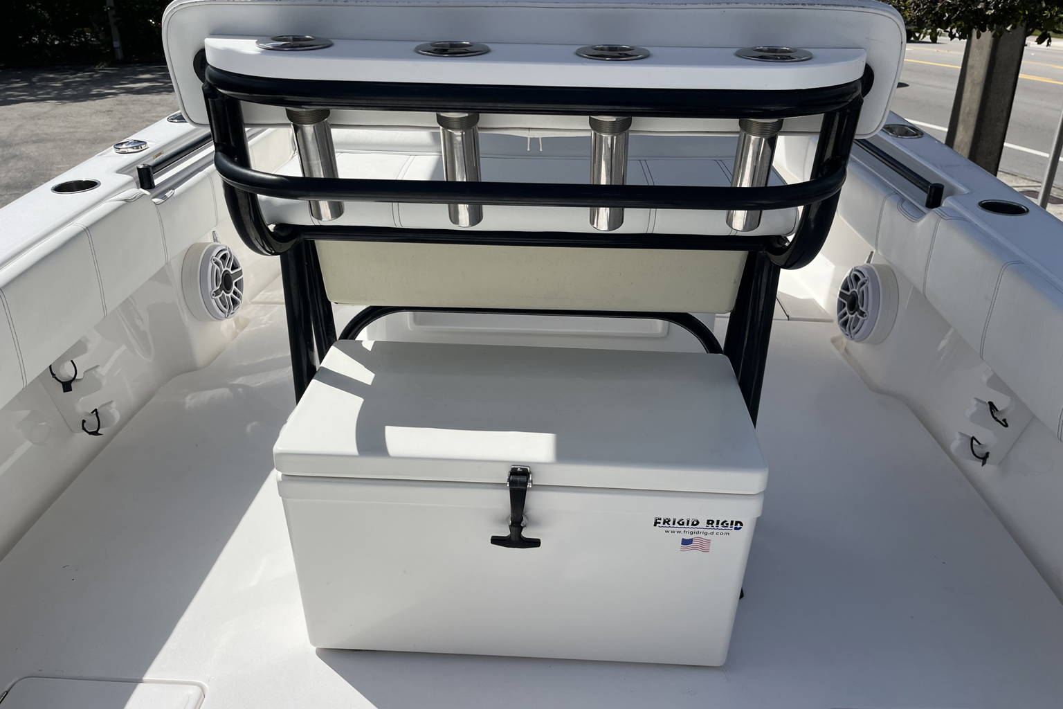 Used 2017 Contender 25 T #C508 image 33