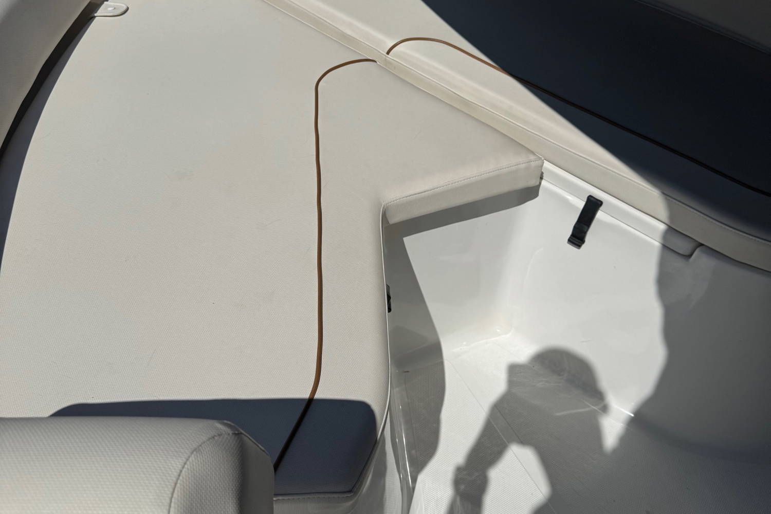 Used 2022 Sea Hunt Ultra 234 CC #0532 image 5