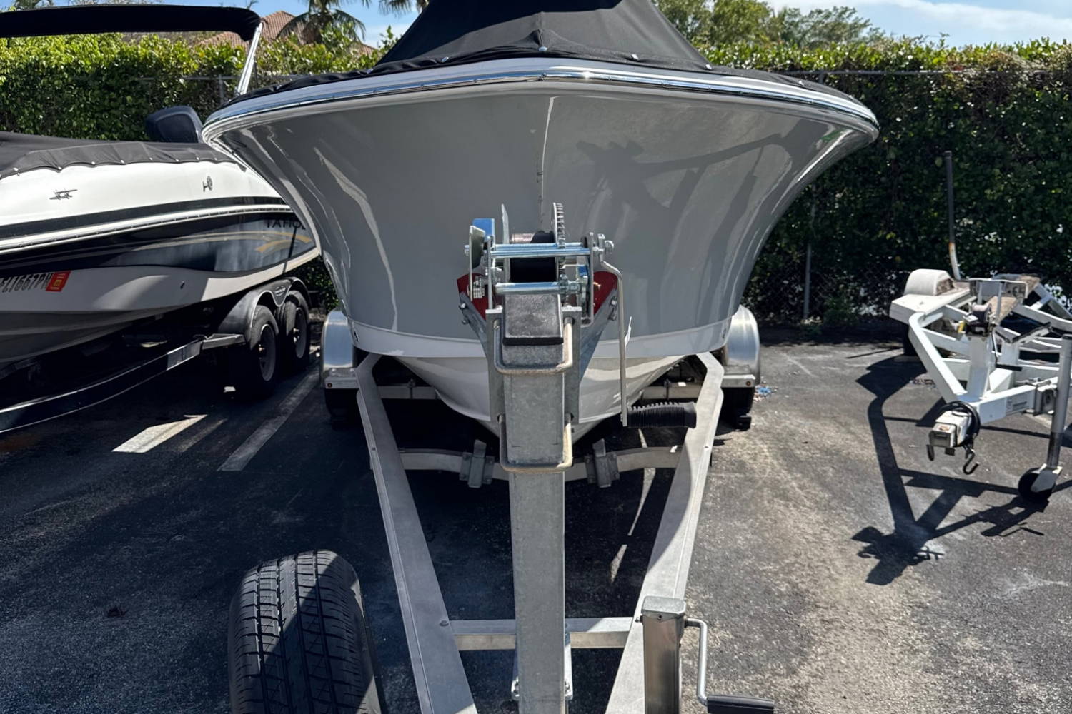 Used 2022 Sea Hunt Ultra 234 CC #0532 image 2