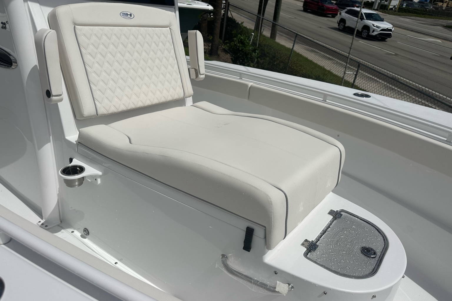 New 2026 Sea Hunt Gamefish 28 CB #0104 image 4