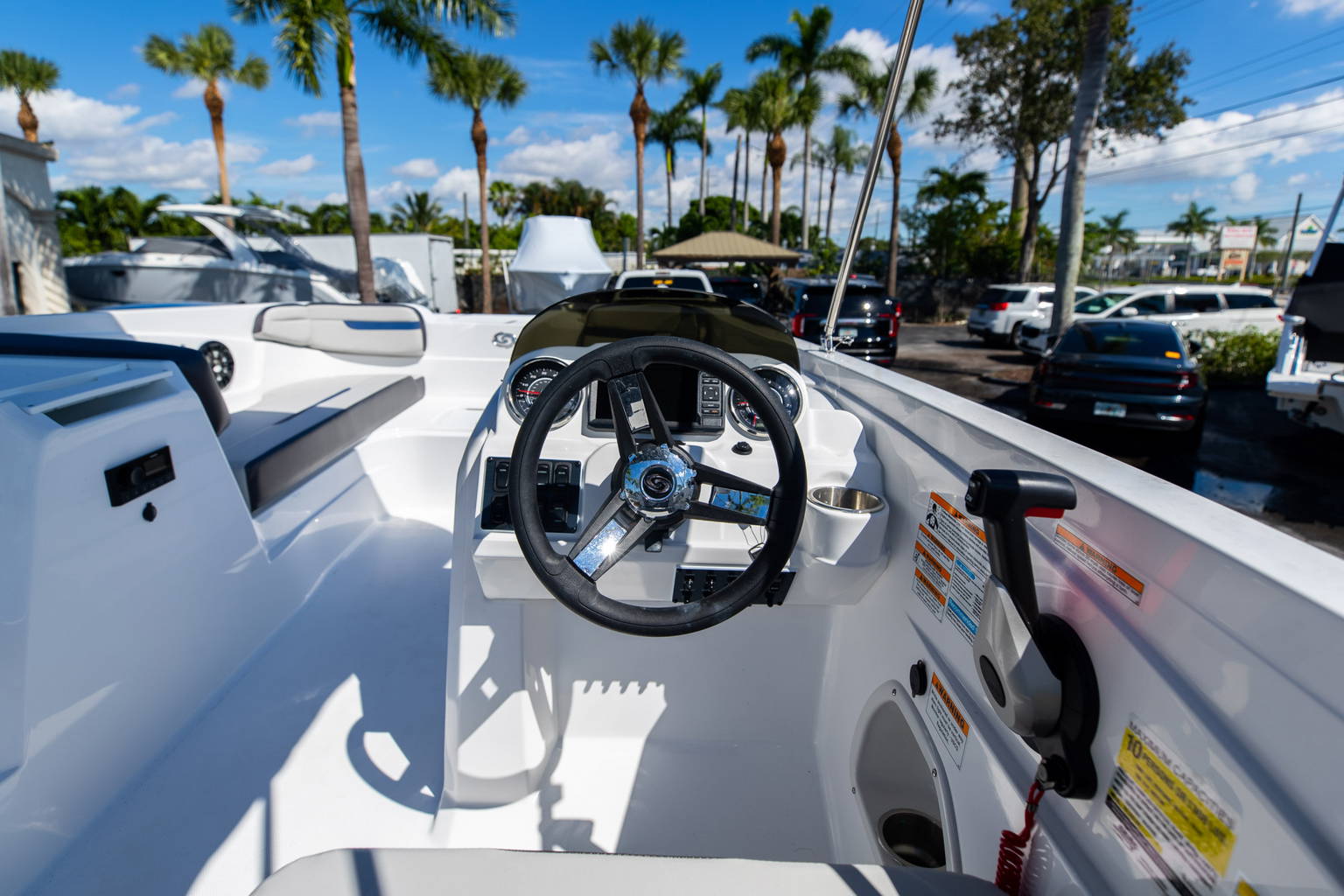New 2023 Hurricane SunDeck Sport OB SS 205 OB #9094 image 18