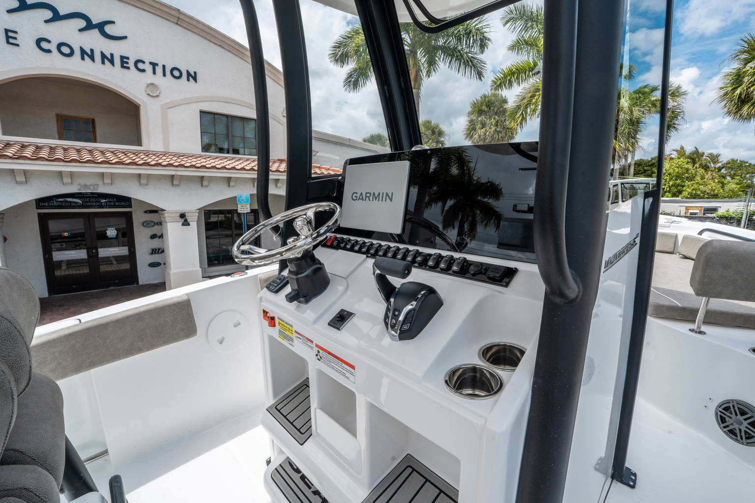 New 2026 Sea Hunt Ultra 235 SE #0133 image 14