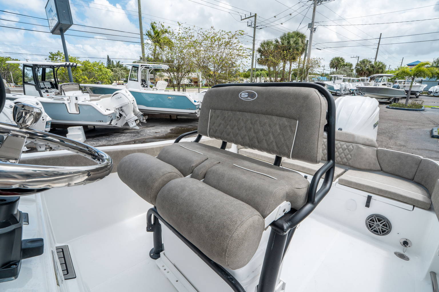 New 2026 Sea Hunt Ultra 235 SE #0133 image 16