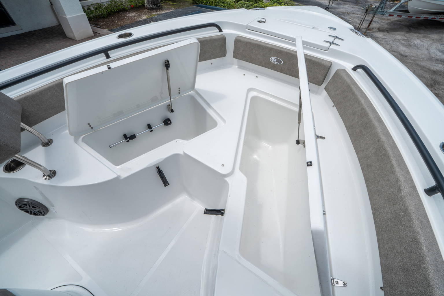 New 2026 Sea Hunt Ultra 235 SE #0133 image 20