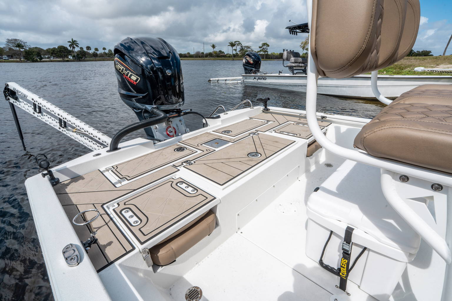 New 2026 Avid 23 Fusion #4839 image 7