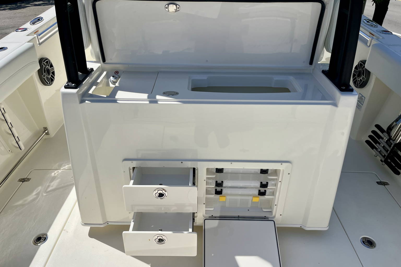 New 2026 Cobia 320 CC #A006 image 12
