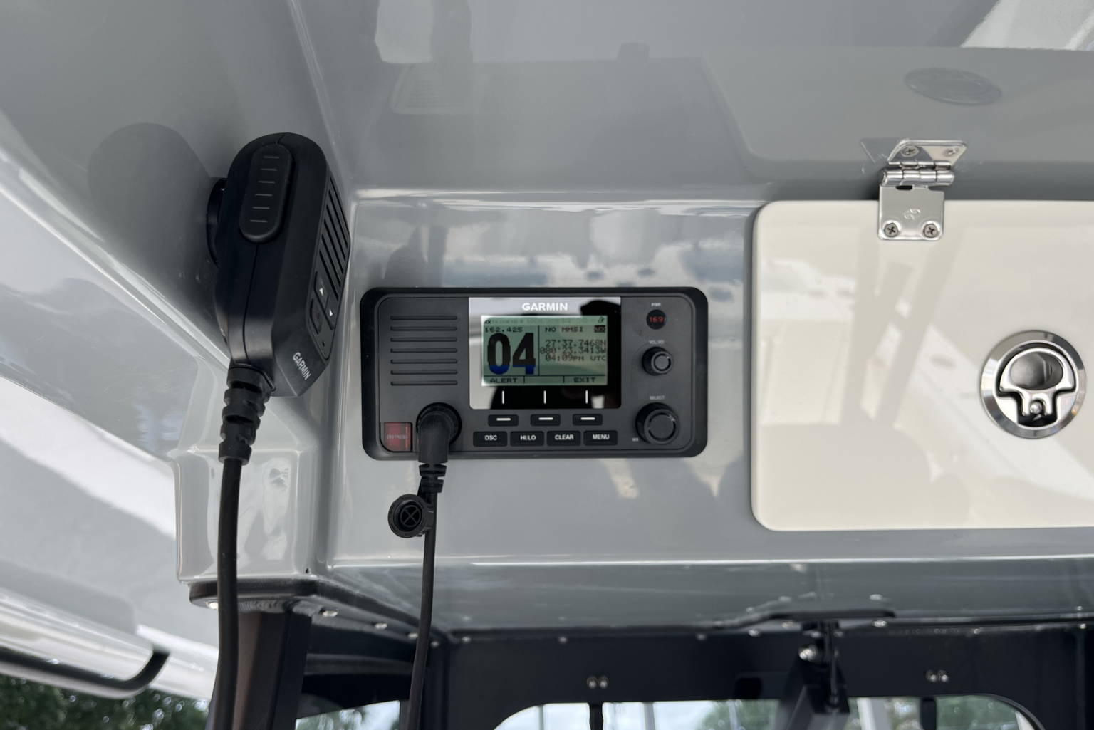 New 2026 Cobia 320 CC #A006 image 15