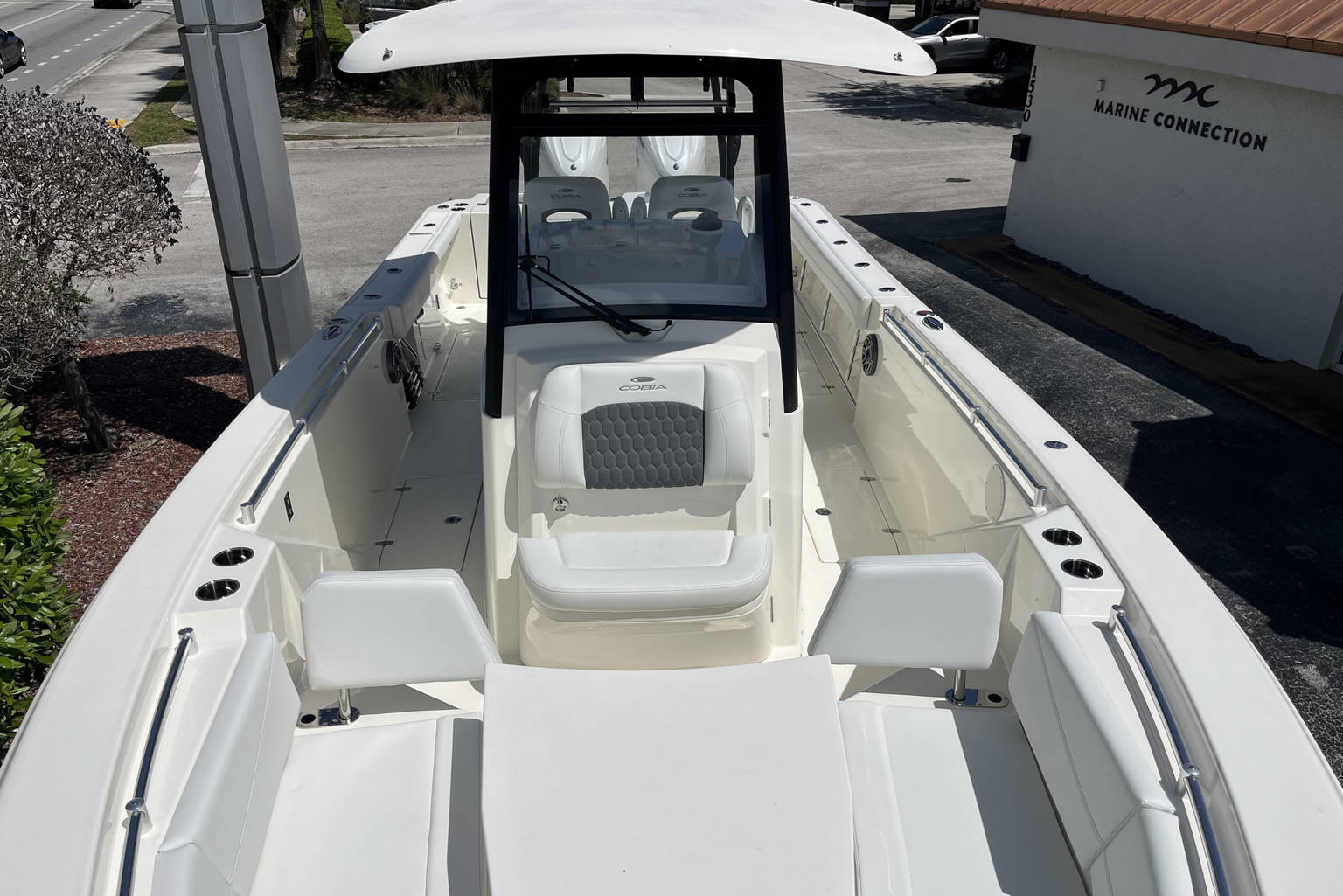 New 2026 Cobia 320 CC #A006 image 18