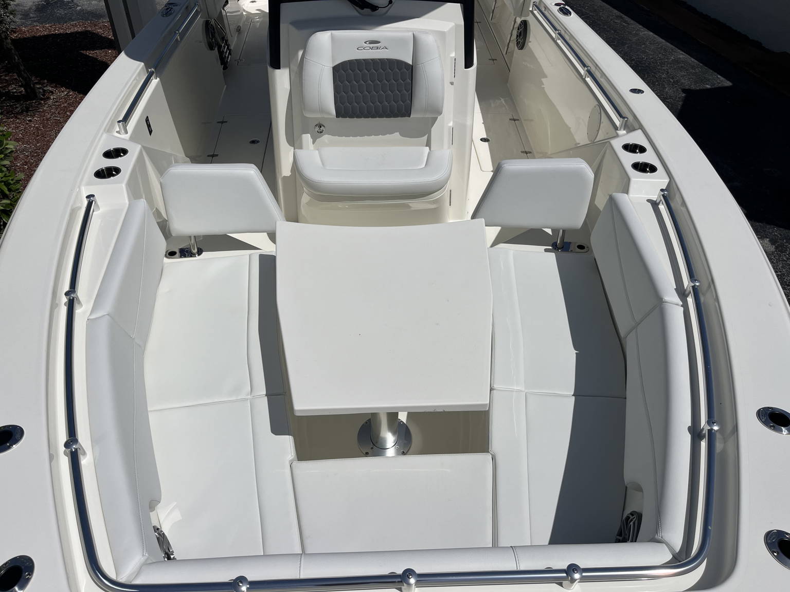 Alternative image of Cobia 320 CC in West Palm Beach, FL