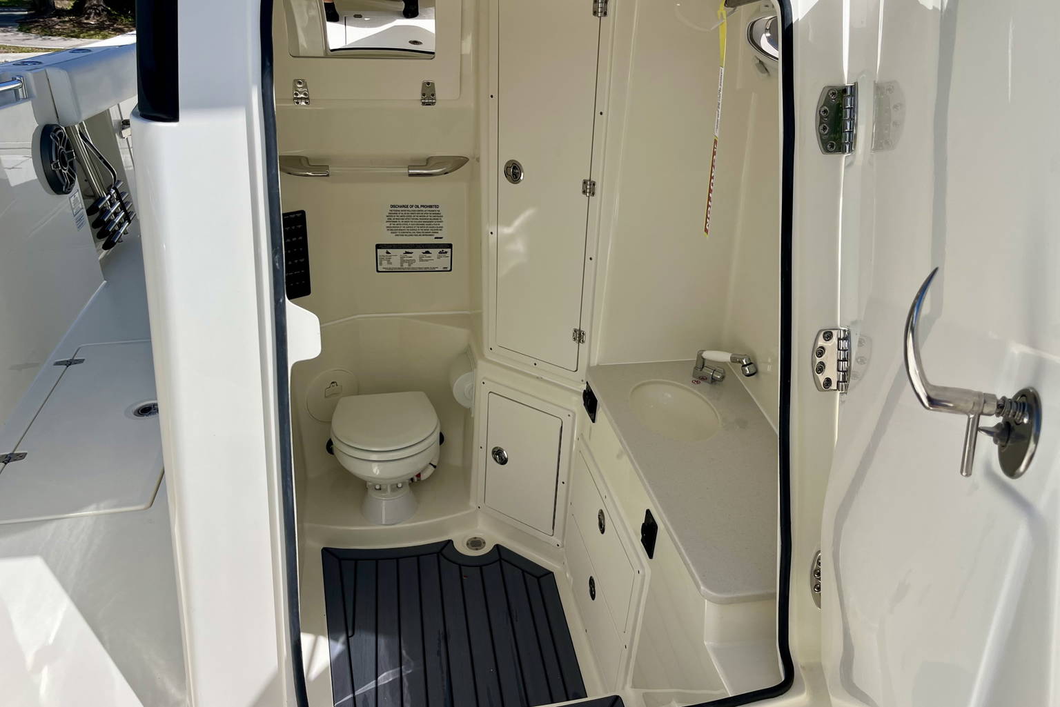 New 2026 Cobia 320 CC #A006 image 23