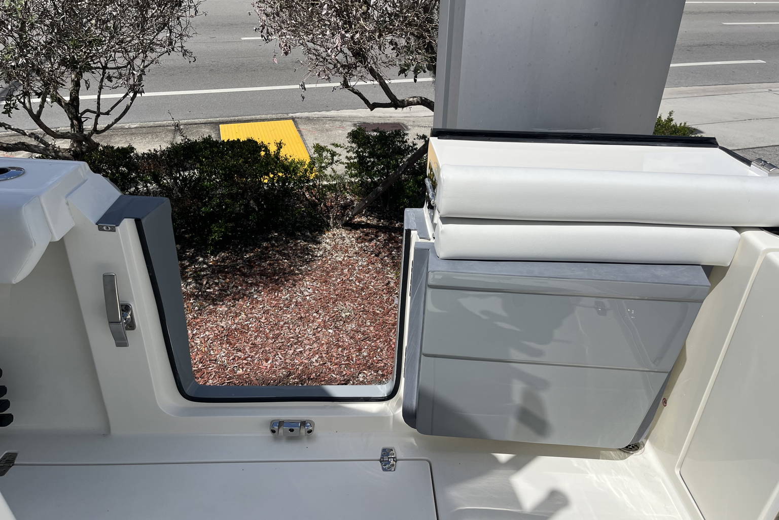 New 2026 Cobia 320 CC #A006 image 33