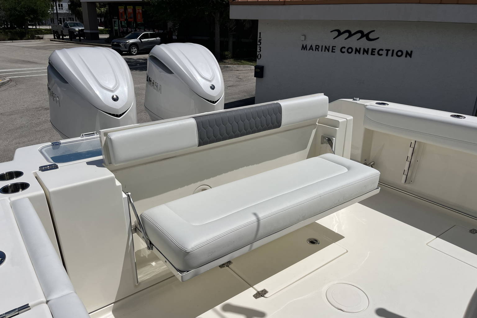 New 2026 Cobia 320 CC #A006 image 35