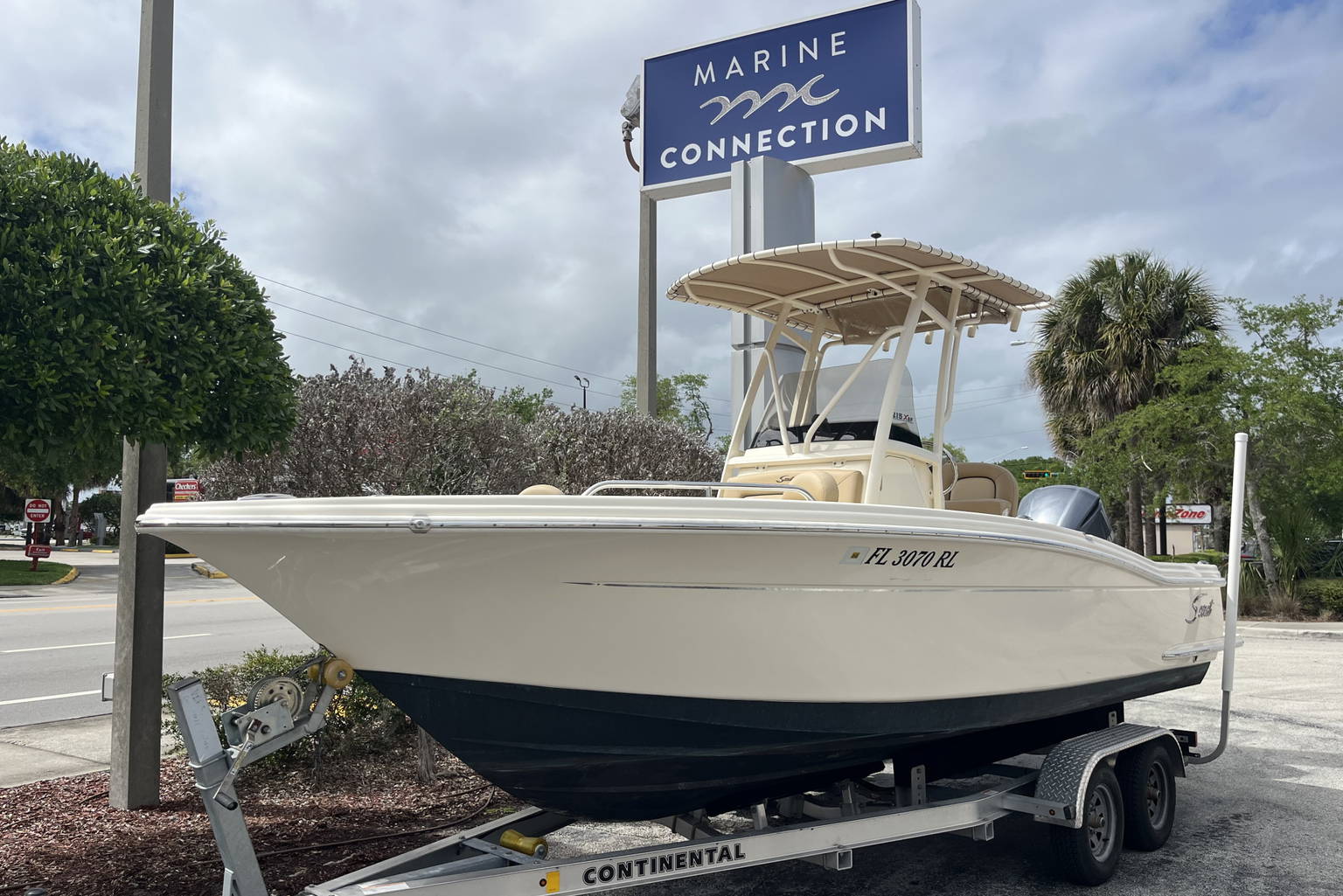 Used 2018 Scout 215 XSF #R558 image 2